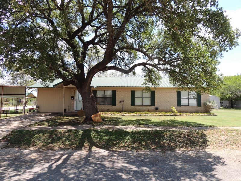 For Sale in Mcculloch County, Brady, Texas